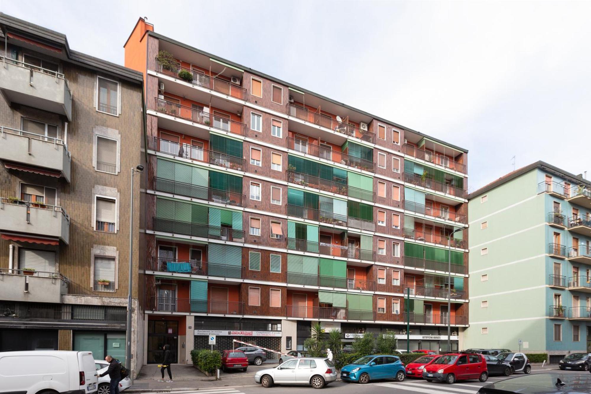 Corvetto M3 - Comfy Apt. With Balcony! Milan